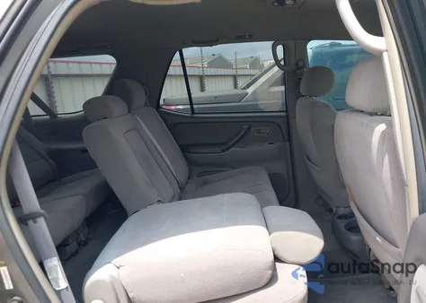 2004 Toyota Sequoia Sr5 V8 from USA, damaged, VIN 5TDZT34A24S230712